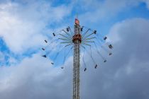 Hier war Around the World auf der Steiner Kirmes 2022 in Lüdenscheid zu sehen. • © ummeteck.de - Christian Schön