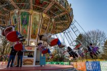 Schwanenflieger (Hornig) - Kettenkarussell - Kirmes • © ummet-eck.de - Schön