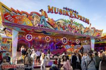 Musik Express (Noack-Steuer) - Bilder 2023 - Hier haben wir den Musik Express auf der Ahlener Maikirmes 2023 gesehen. • © ummet-eck.de - Schön