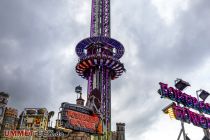 Fortress Tower (Goetzke) - Freifallturm - Kirmes - Unten wird die Plattform natürlich sanft abgebremst. • © ummeteck.de - Schön