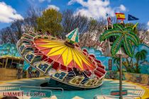 Hully Gully (Volmer) - Fahrgeschäft - Bilder - Hier haben wir den Hully Gully auf der Maikirmes 2023 in Remscheid gesehen. • © ummet-eck.de - Christian Schön